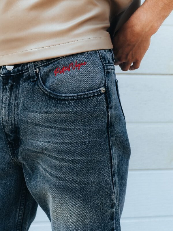 JEAN REGULAR NEGRO
